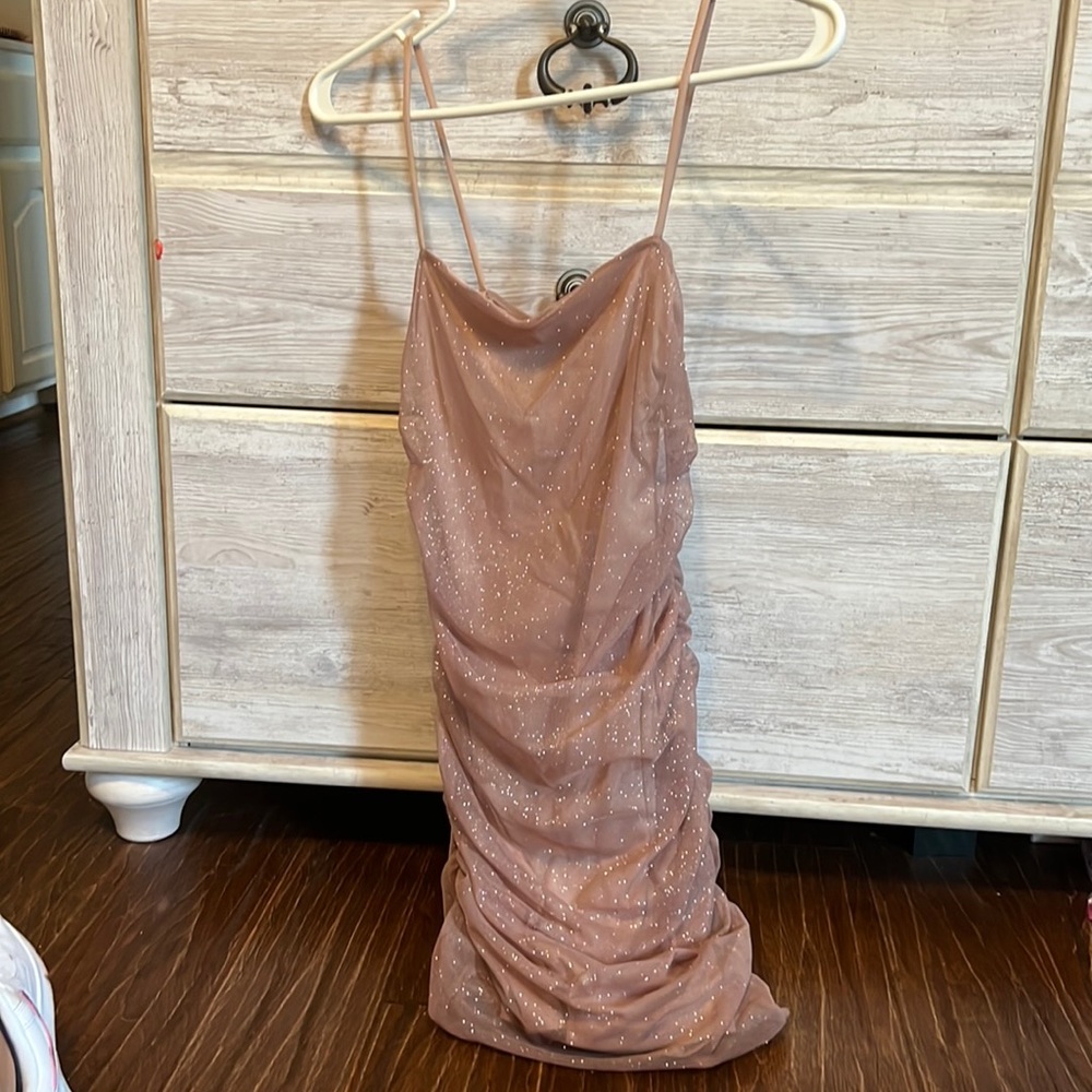 Glittery nude bodycon mini hoco dress